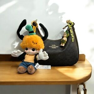 Pop Mart - Dimoo World Disney Pendant - Goofy’s Prank